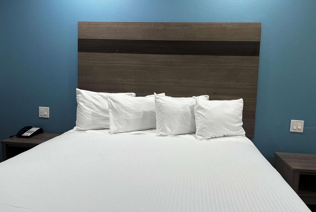 Hotel Baymont By Wyndham Texas