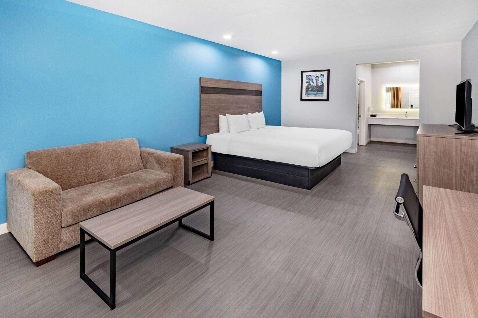 Baymont By Wyndham Texas 2* Freeport